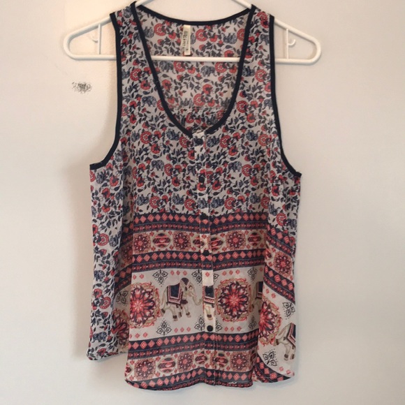 Live 4 Truth Tops - LIVE 4 TRUTH ~ split back/elephants